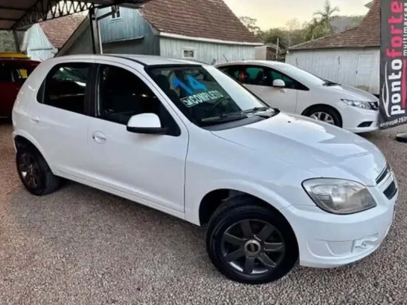 Chevrolet Celta LT 1.0 VHC 2013
